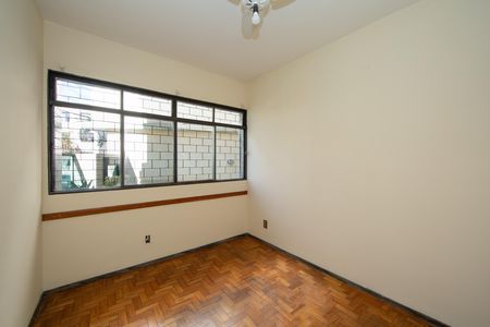 Apartamento à venda com 140m², 4 quartos e 2 vagas Apartamento à venda com 140m², 4 quartos e 2 vagasQUARTO4