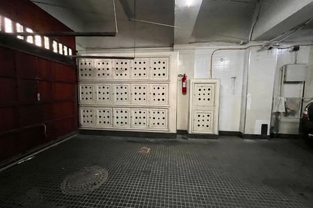 Garagem de apartamento para alugar com 2 quartos, 80m² em Copacabana, Rio de Janeiro