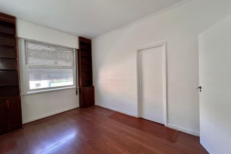 Quarto 1 de apartamento para alugar com 2 quartos, 80m² em Copacabana, Rio de Janeiro