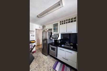 Apartamento para alugar com 83m², 3 quartos e 2 vagas Apartamento para alugar com 83m², 3 quartos e 2 vagasCozinha