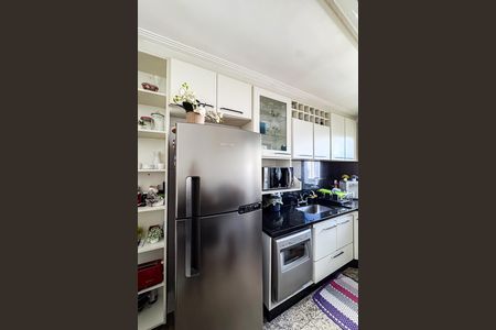 Apartamento para alugar com 83m², 3 quartos e 2 vagas Apartamento para alugar com 83m², 3 quartos e 2 vagasCozinha