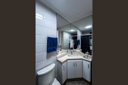 Apartamento para alugar com 83m², 3 quartos e 2 vagas Apartamento para alugar com 83m², 3 quartos e 2 vagasBanheiro
