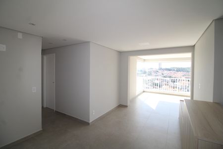 Apartamento para alugar com 70m², 2 quartos e 2 vagasSala / Cozinha