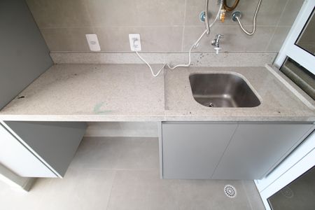 Apartamento para alugar com 70m², 2 quartos e 2 vagasÁrea de Serviço