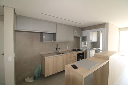 Sala / Cozinha de apartamento para alugar com 3 quartos, 100m² em Parque Sao Domingos, São Paulo