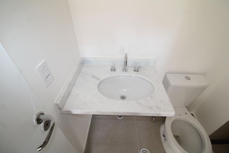 Apartamento para alugar com 70m², 2 quartos e 2 vagasBanheiro 1