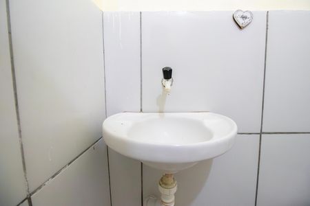 Banheiro de casa para alugar com 1 quarto, 36m² em Penha Circular, Rio de Janeiro