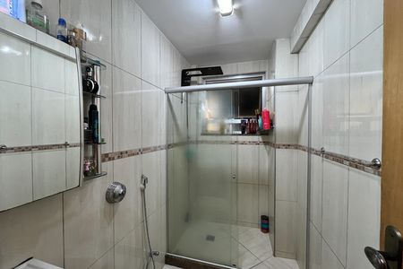 Banheiro 1 de apartamento para alugar com 2 quartos, 55m² em Ilha do Governador, Rio de Janeiro