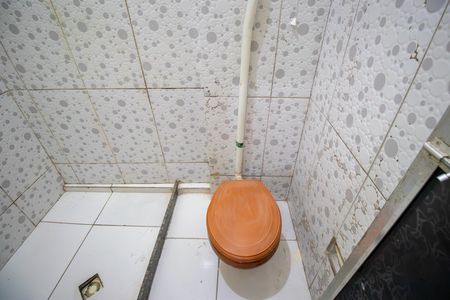 Banheiro de casa para alugar com 1 quarto, 36m² em Penha Circular, Rio de Janeiro