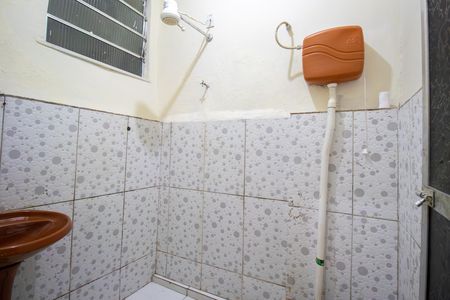 Banheiro de casa para alugar com 1 quarto, 36m² em Penha Circular, Rio de Janeiro