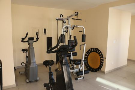 Academia de kitnet/studio para alugar com 1 quarto, 30m² em Centro, Nova Iguaçu