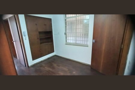 Sala de apartamento para alugar com 3 quartos, 100m² em Floresta, Belo Horizonte