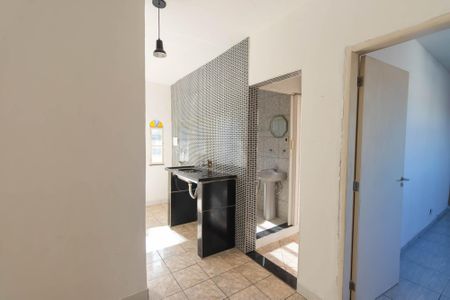 Cozinha e Área de Serviço de casa para alugar com 1 quarto, 55m² em Brasilândia, São Gonçalo