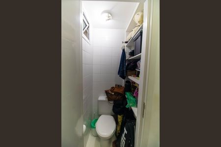 Apartamento para alugar com 81m², 2 quartos e 1 vaga Apartamento para alugar com 81m², 2 quartos e 1 vagaBanheiro de serviço