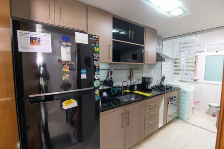 Apartamento para alugar com 81m², 2 quartos e 1 vaga Apartamento para alugar com 81m², 2 quartos e 1 vagaCozinha