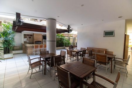 Apartamento para alugar com 81m², 2 quartos e 1 vaga Apartamento para alugar com 81m², 2 quartos e 1 vagaÁrea comum