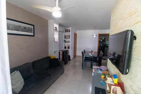 Apartamento para alugar com 81m², 2 quartos e 1 vaga Apartamento para alugar com 81m², 2 quartos e 1 vagaSala