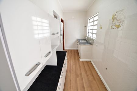 Cozinha  de casa de condomínio para alugar com 3 quartos, 235m² em Parque dos Pomares, Campinas