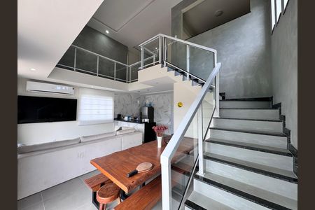 Sala de casa de condomínio à venda com 3 quartos, 180m² em Vargem Grande, Rio de Janeiro