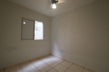 Quarto 1 de apartamento para alugar com 2 quartos, 42m² em (l-10), Ribeirão Preto