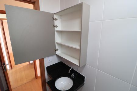 Apartamento para alugar com 59m², 2 quartos e 1 vagaBanheiro do Quarto 2