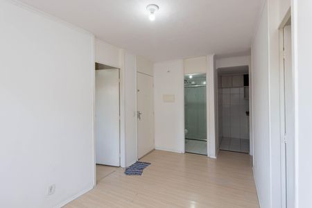 Sala de apartamento à venda com 3 quartos, 52m² em Vila Curuçá Velha, São Paulo