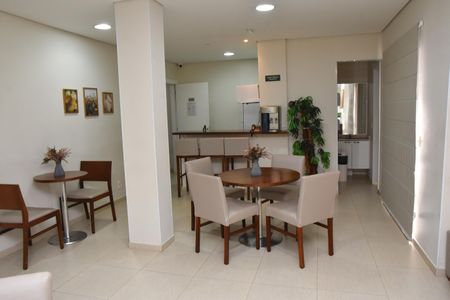 Apartamento para alugar com 56m², 2 quartos e 1 vagaÁrea comum - Salão de festas