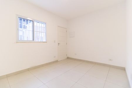 Sala de casa à venda com 2 quartos, 75m² em Vila Vera, São Paulo