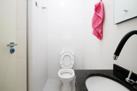 Casa de condomínio para alugar com 60m², 2 quartos e 1 vaga Casa de condomínio para alugar com 60m², 2 quartos e 1 vagaBanheiro