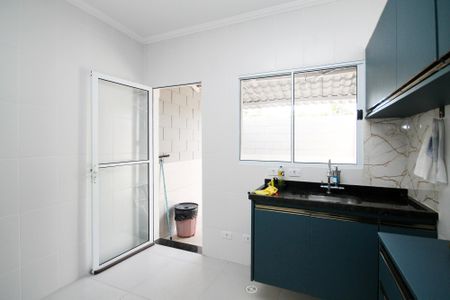 Cozinha de casa de condomínio para alugar com 2 quartos, 60m² em Quinta dos Angicos, Cotia