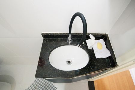Casa de condomínio para alugar com 60m², 2 quartos e 1 vaga Casa de condomínio para alugar com 60m², 2 quartos e 1 vagaBanheiro