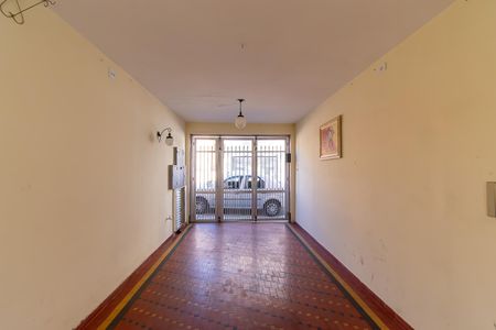 Garagem de casa à venda com 2 quartos, 182m² em Vila Prudente, São Paulo