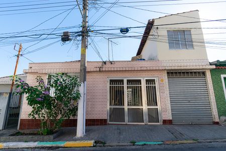 Fachada de casa à venda com 2 quartos, 182m² em Vila Prudente, São Paulo