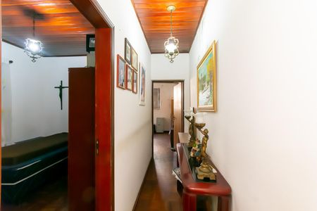 Corredor de casa à venda com 2 quartos, 182m² em Vila Prudente, São Paulo