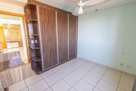 quarto 1 / suite de apartamento para alugar com 2 quartos, 70m² em Ouro Preto, Belo Horizonte
