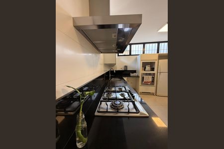 Casa para alugar com 400m², 5 quartos e 2 vagas
