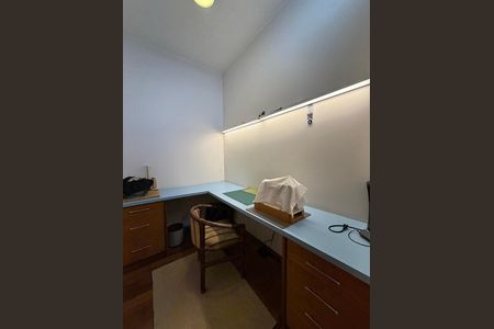 Casa para alugar com 400m², 5 quartos e 2 vagas