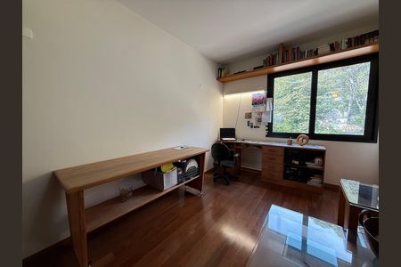 Casa para alugar com 400m², 5 quartos e 2 vagas