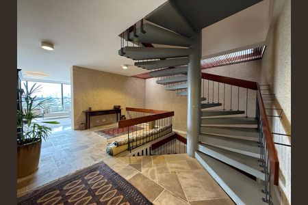 Casa para alugar com 400m², 5 quartos e 2 vagas