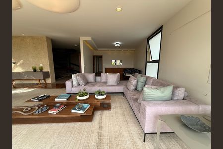 Casa para alugar com 400m², 5 quartos e 2 vagas