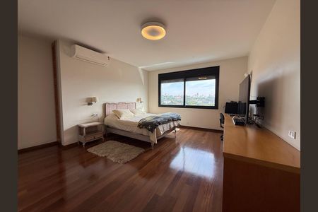 Casa para alugar com 400m², 5 quartos e 2 vagas