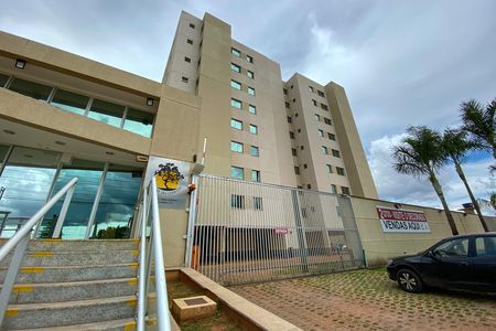 Fachada de apartamento para alugar com 2 quartos, 47m² em Qno 10, Brasília