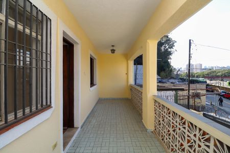 Casa à venda com 207m², 4 quartos e 3 vagasVaranda 