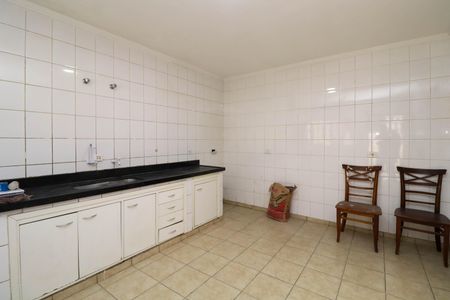 Casa à venda com 207m², 4 quartos e 3 vagasCozinha 