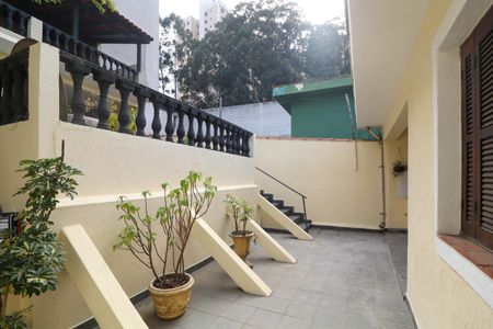 Casa à venda com 207m², 4 quartos e 3 vagasQuintal 