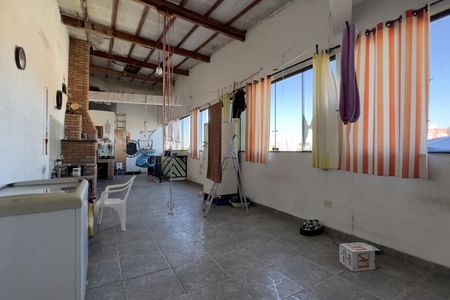 Casa para alugar com 198m², 1 quarto e 2 vagas Casa para alugar com 198m², 1 quarto e 2 vagasÁrea de Serviço e Churrasqueira