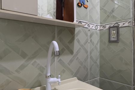 Casa para alugar com 198m², 1 quarto e 2 vagas Casa para alugar com 198m², 1 quarto e 2 vagasLavabo