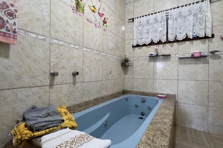 Casa para alugar com 198m², 1 quarto e 2 vagas Casa para alugar com 198m², 1 quarto e 2 vagasBanheiro da Suíte