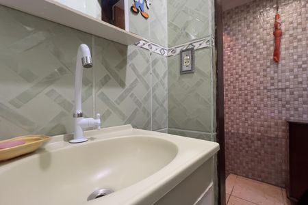 Casa para alugar com 198m², 1 quarto e 2 vagas Casa para alugar com 198m², 1 quarto e 2 vagasLavabo