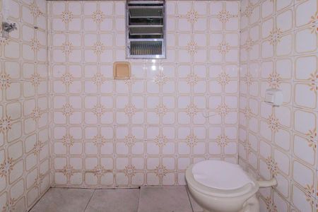 Banheiro de casa à venda com 1 quarto, 126m² em Jardim Cruzeiro, Mauá